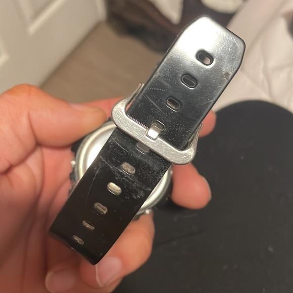 Wach - Picture 3 of 3